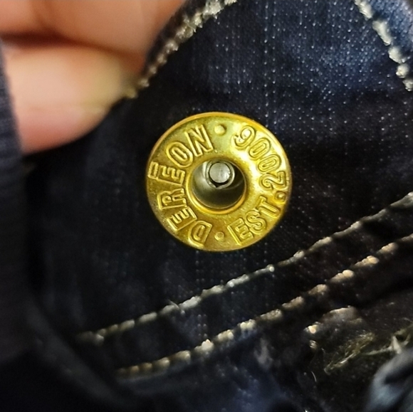 Dereon by Beyonce's Skinny Stretchy Low Rise Denim Blue Jeans in Size 2 - Picture 11 of 16